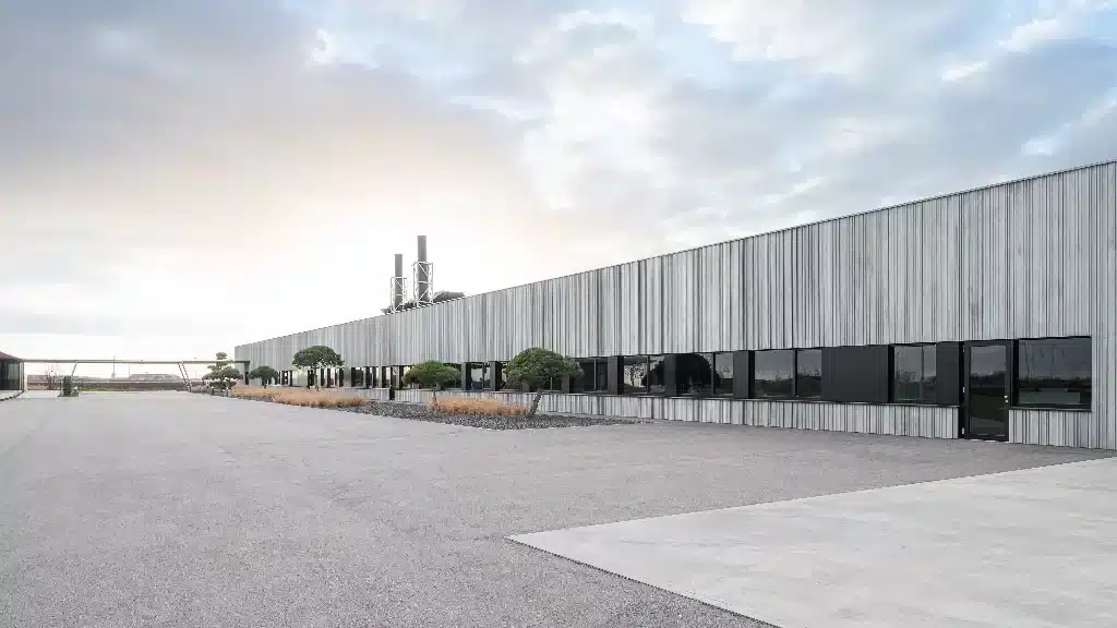 iwgplating-office-markgrafneusiedl-kontakt Kontakt - IWG-Firmenzentrale